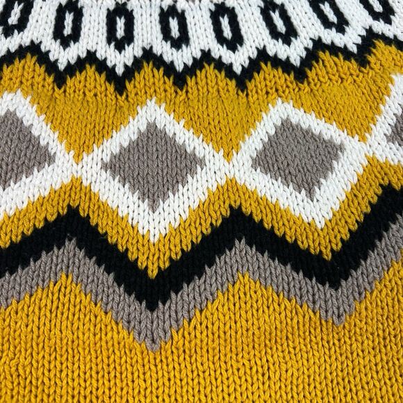 Express Fair Isle Sweater Women’s Size M With plush Linf Sleeves Yellow Gray - Picture 5 of 9